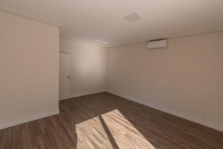 Casa de condomínio para alugar com 205m², 3 quartos e 4 vagas Casa de condomínio para alugar com 205m², 3 quartos e 4 vagasSuite 1