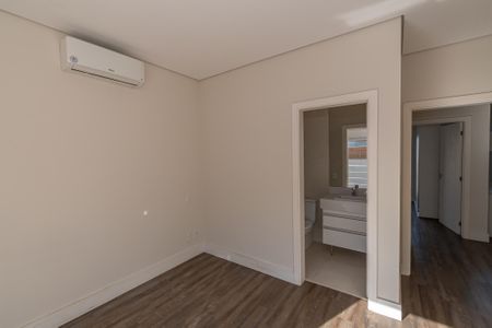 Casa de condomínio para alugar com 205m², 3 quartos e 4 vagas Casa de condomínio para alugar com 205m², 3 quartos e 4 vagasSuite 3