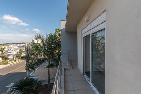 Casa de condomínio para alugar com 205m², 3 quartos e 4 vagas Casa de condomínio para alugar com 205m², 3 quartos e 4 vagasVaranda Suite 2