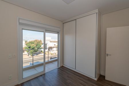 Casa de condomínio para alugar com 205m², 3 quartos e 4 vagas Casa de condomínio para alugar com 205m², 3 quartos e 4 vagasSuite 2