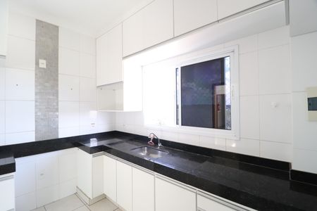 Apartamento para alugar com 62m², 2 quartos e 1 vagaCozinha