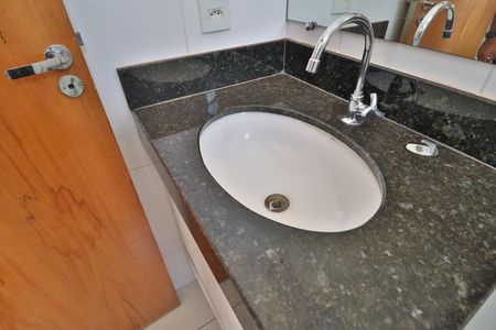 Apartamento para alugar com 62m², 2 quartos e 1 vagaBanheiro Suíte