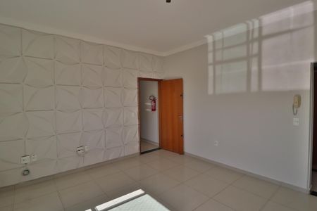 Apartamento para alugar com 62m², 2 quartos e 1 vagaSala