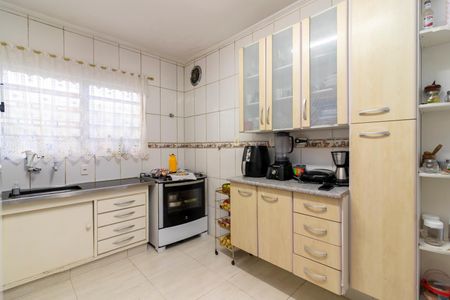 Casa à venda com 125m², 3 quartos e 2 vagas Casa à venda com 125m², 3 quartos e 2 vagasCozinha