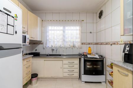 Casa à venda com 125m², 3 quartos e 2 vagas Casa à venda com 125m², 3 quartos e 2 vagasCozinha