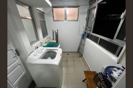 Apartamento à venda com 121m², 3 quartos e 1 vagaLavanderia