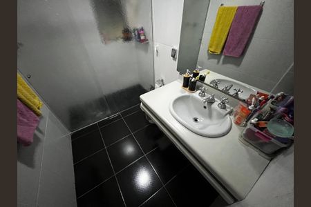 Apartamento à venda com 121m², 3 quartos e 1 vagaBanheiro