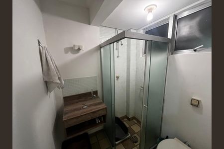 Apartamento à venda com 121m², 3 quartos e 1 vagaBanheiro da Suíte 1