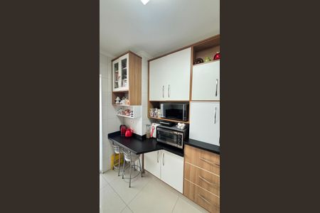 Apartamento à venda com 85m², 3 quartos e 2 vagasCozinha