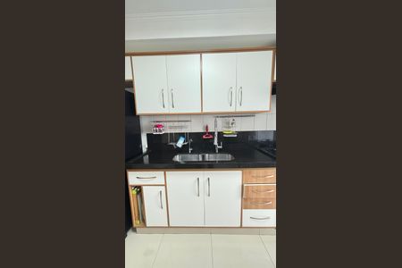 Apartamento à venda com 85m², 3 quartos e 2 vagasCozinha