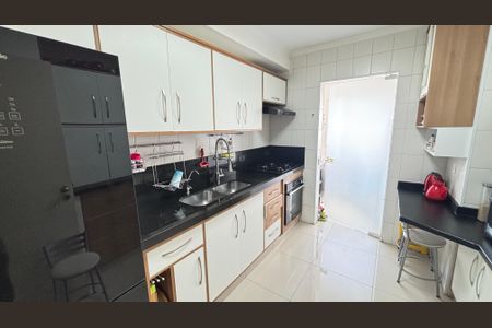 Apartamento à venda com 85m², 3 quartos e 2 vagasCozinha