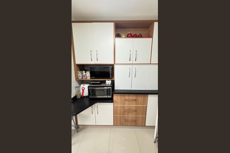 Apartamento à venda com 85m², 3 quartos e 2 vagasCozinha