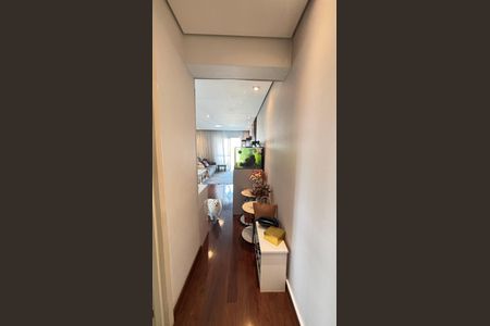 Apartamento à venda com 85m², 3 quartos e 2 vagasCorredor