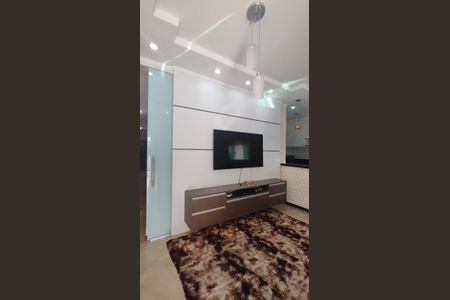 Casa de condomínio à venda com 360m², 3 quartos e 3 vagasSala