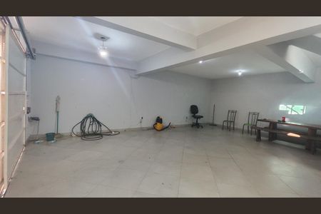 Casa de condomínio à venda com 360m², 3 quartos e 3 vagasGaragem