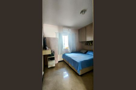 Casa de condomínio à venda com 360m², 3 quartos e 3 vagasSuíte