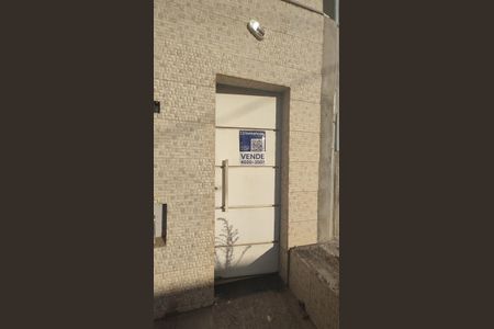 Casa de condomínio à venda com 360m², 3 quartos e 3 vagasPlaca