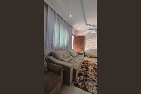 Casa de condomínio à venda com 360m², 3 quartos e 3 vagasSala