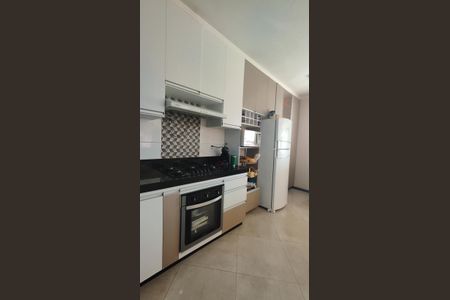 Casa de condomínio à venda com 360m², 3 quartos e 3 vagasCozinha