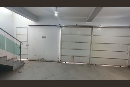Casa de condomínio à venda com 360m², 3 quartos e 3 vagasGaragem