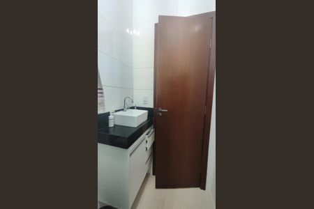 Casa de condomínio à venda com 360m², 3 quartos e 3 vagasBanheiro da Suíte