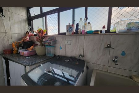 Apartamento à venda com 97m², 3 quartos e 1 vagaÁrea de Serviço