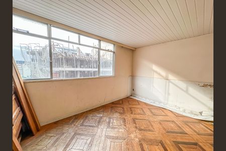 Apartamento à venda com 210m², 4 quartos e 1 vagaSala