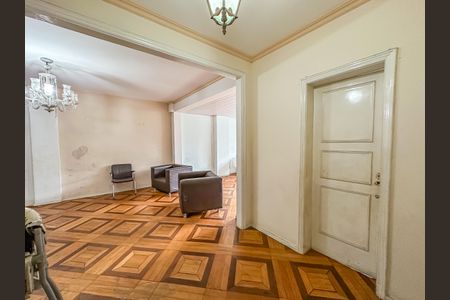 Apartamento à venda com 210m², 4 quartos e 1 vagaSala