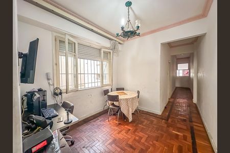 Apartamento à venda com 210m², 4 quartos e 1 vagaCorredor 