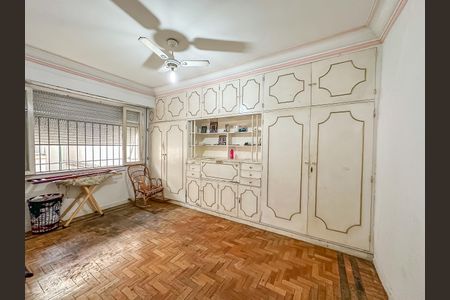 Apartamento à venda com 210m², 4 quartos e 1 vagaQuarto 2