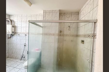 Apartamento à venda com 210m², 4 quartos e 1 vagaBanheiro Suite