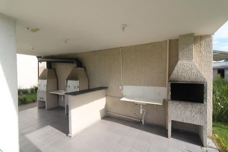 Apartamento à venda com 43m², 2 quartos e 1 vaga Apartamento à venda com 43m², 2 quartos e 1 vagaÁrea comum - Churrasqueira