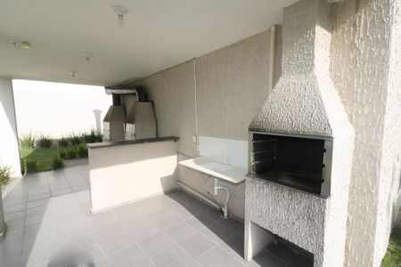 Apartamento à venda com 43m², 2 quartos e 1 vaga Apartamento à venda com 43m², 2 quartos e 1 vagaÁrea comum - Churrasqueira