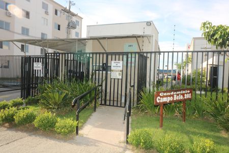 Apartamento à venda com 43m², 2 quartos e 1 vaga Apartamento à venda com 43m², 2 quartos e 1 vagaFachada e portaria