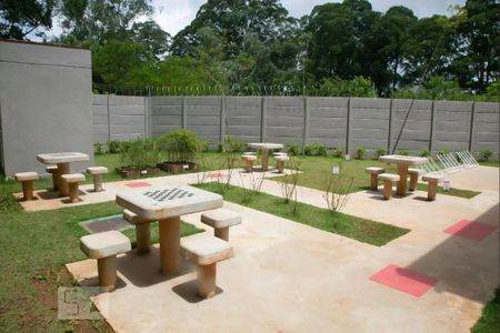 Apartamento à venda com 42m², 2 quartos e sem vagaÁrea comum