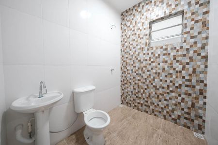 Casa para alugar com 180m², 3 quartos e 6 vagasBanheiro