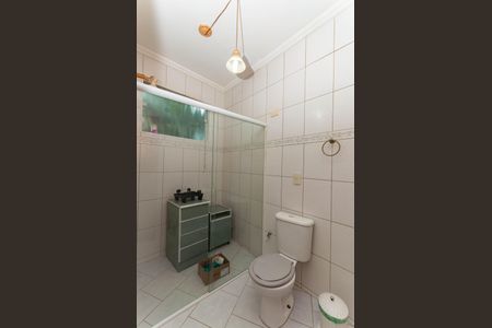 Casa à venda com 152m², 2 quartos e 2 vagasBanheiro do quarto 3 Suíte