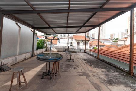 Casa à venda com 152m², 2 quartos e 2 vagasTerraço