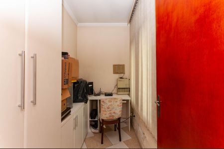 Casa à venda com 152m², 2 quartos e 2 vagasQuarto 1 Closet