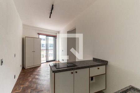 Studio para alugar com 32m², 1 quarto e sem vaga