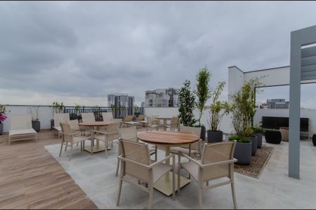 Studio para alugar com 38m², 1 quarto e sem vaga Studio para alugar com 38m², 1 quarto e sem vagaÁrea comum - Rooftop