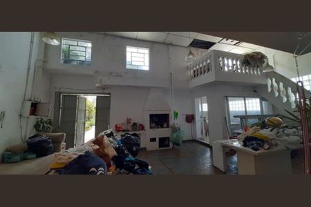 Casa à venda com 140m², 3 quartos e 4 vagas Casa à venda com 140m², 3 quartos e 4 vagasFoto 07