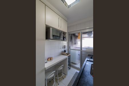 Apartamento à venda com 54m², 2 quartos e 2 vagasCozinha