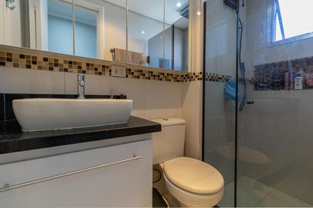 Apartamento à venda com 54m², 2 quartos e 2 vagasBanheiro