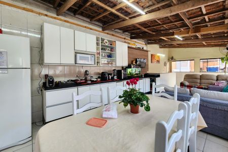 Casa para alugar com 206m², 1 quarto e 2 vagas Casa para alugar com 206m², 1 quarto e 2 vagasCozinha