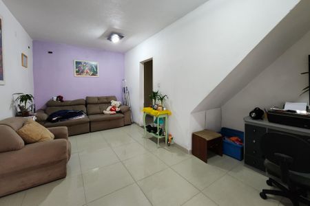 Casa para alugar com 206m², 1 quarto e 2 vagas Casa para alugar com 206m², 1 quarto e 2 vagasSala