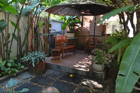 Casa para alugar com 782m², 5 quartos e 2 vagas Casa para alugar com 782m², 5 quartos e 2 vagasPomar