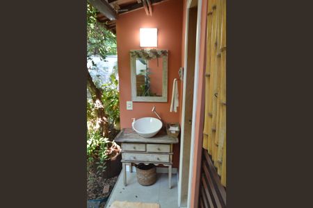 Casa para alugar com 782m², 5 quartos e 2 vagas Casa para alugar com 782m², 5 quartos e 2 vagasLavabo