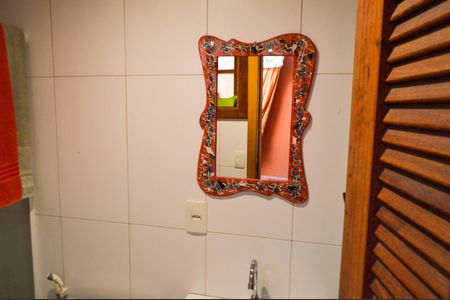 Casa para alugar com 782m², 5 quartos e 2 vagas Casa para alugar com 782m², 5 quartos e 2 vagasBanheiro de Serviço