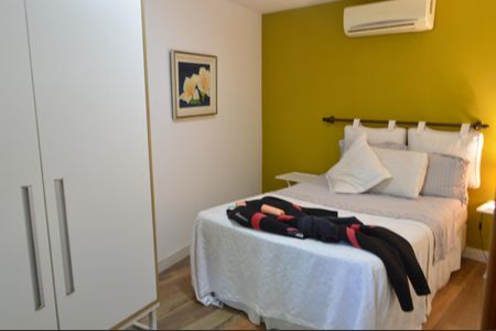 Casa para alugar com 782m², 5 quartos e 2 vagas Casa para alugar com 782m², 5 quartos e 2 vagasQuarto 1 - Edicula